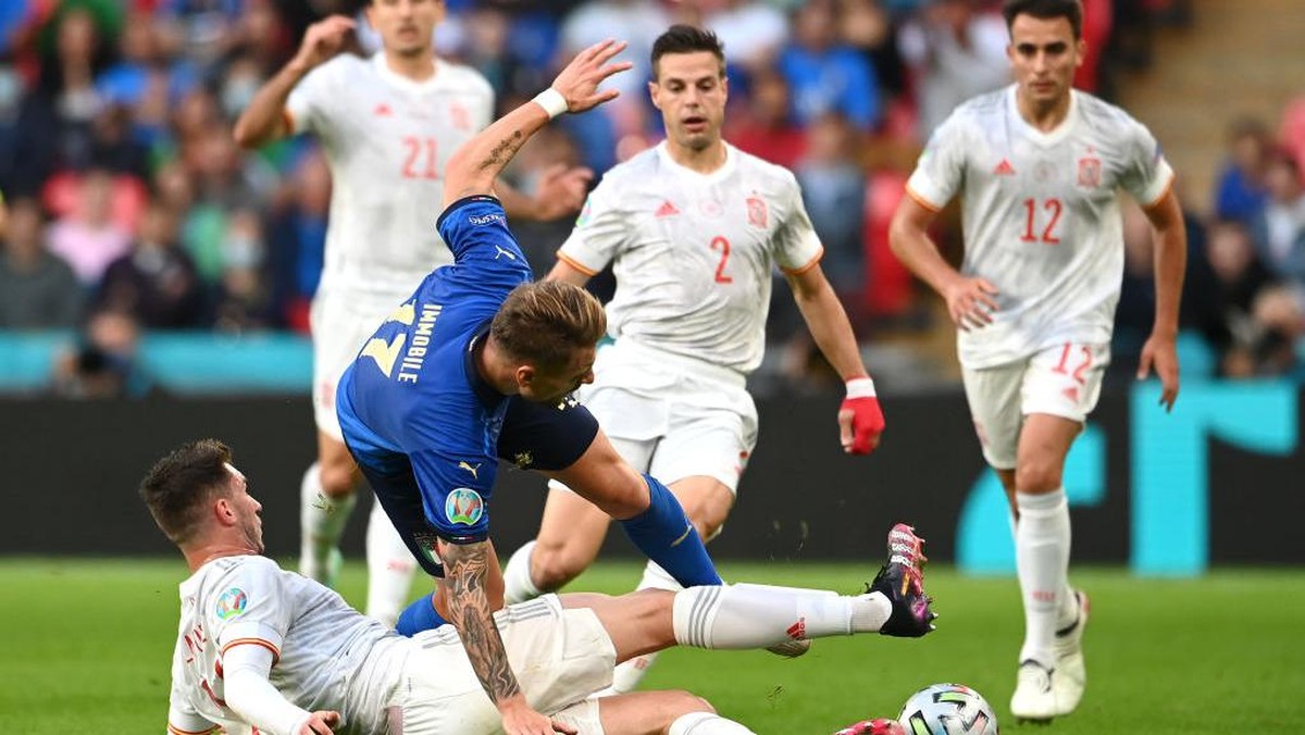 Italia vs Spanyol di semifinal Piala Eropa 2020. (Foto: Getty Images/Andy Rain - Pool)