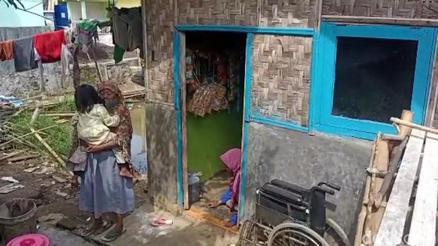 Bocah Penjual Cilor di Sukabumi