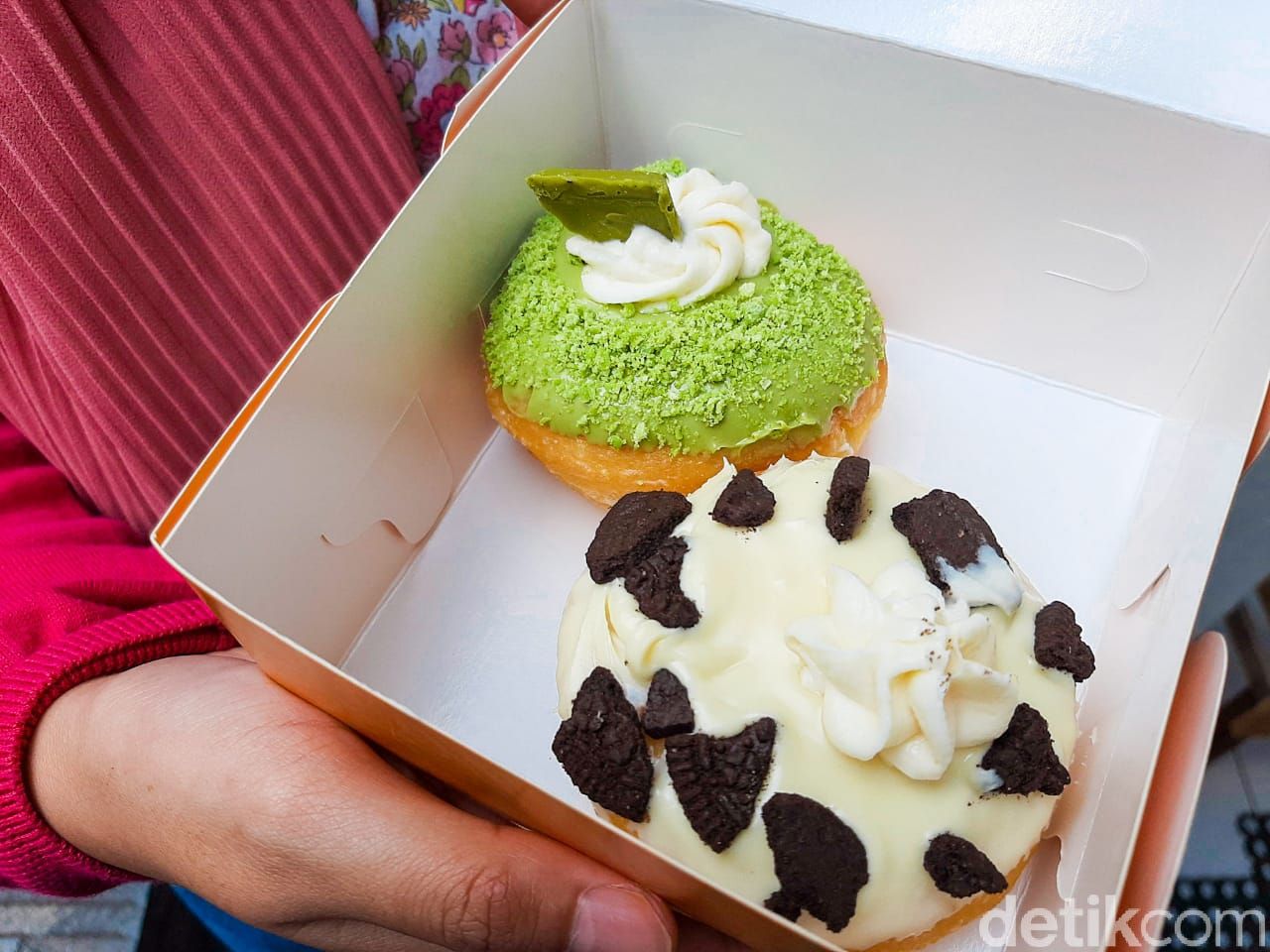 Donat Bahagia: Gerai Donat yang Viral di Bandung