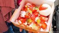 Menu Magical Box juga jadi favorit banyak orang. Ada 4 varian, salah satunya Fruity Folk yang dibanderol harga Rp 28.500. Foto: detikFood/Yenny Mustika Sari