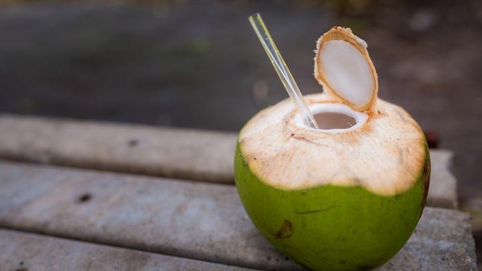 Klaim Kelapa Hijau Obat Covid-19 Harganya Melambung Rp 50 Ribu Sebutir