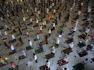 Satgas COVID-19 Tegaskan Lagi Ibadah Berjemaah dan Resepsi Ditiadakan