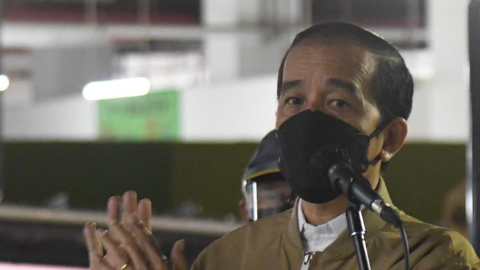 Jokowi Tinjau Rusun Pasar Rumput