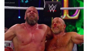 Duet bek Chiellini dan Bonucci masih amat perkasa menjaga pertahanan Italia. Foto: Twitter