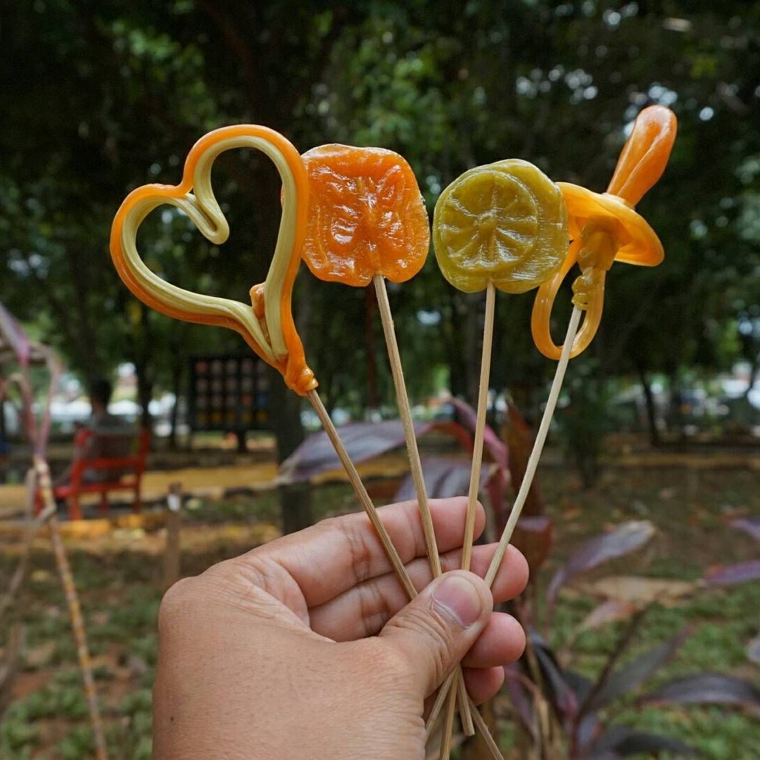 Nostalgia Yuk! Ini 5 Jajanan Generasi 90-an yang Populer di Masanya