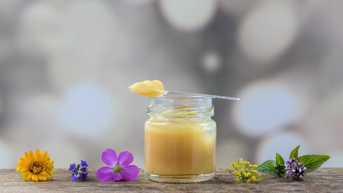 5 Manfaat Royal Jelly, Jaga Imunitas hingga Cegah Penuaan Dini