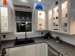 Potret Kontrakan Manusia Rp 2.400 Triliun yang Sukar Dipercaya