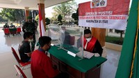 Hakim tunggal menjatuhkan pidana denda rata-rata Rp30 ribu per orang yang terbukti melanggar protokol kesehatan dan aturan pemberlakukan PPKM Darurat di daerah itu. ANTARA FOTO/Irfan Anshori/wsj.
