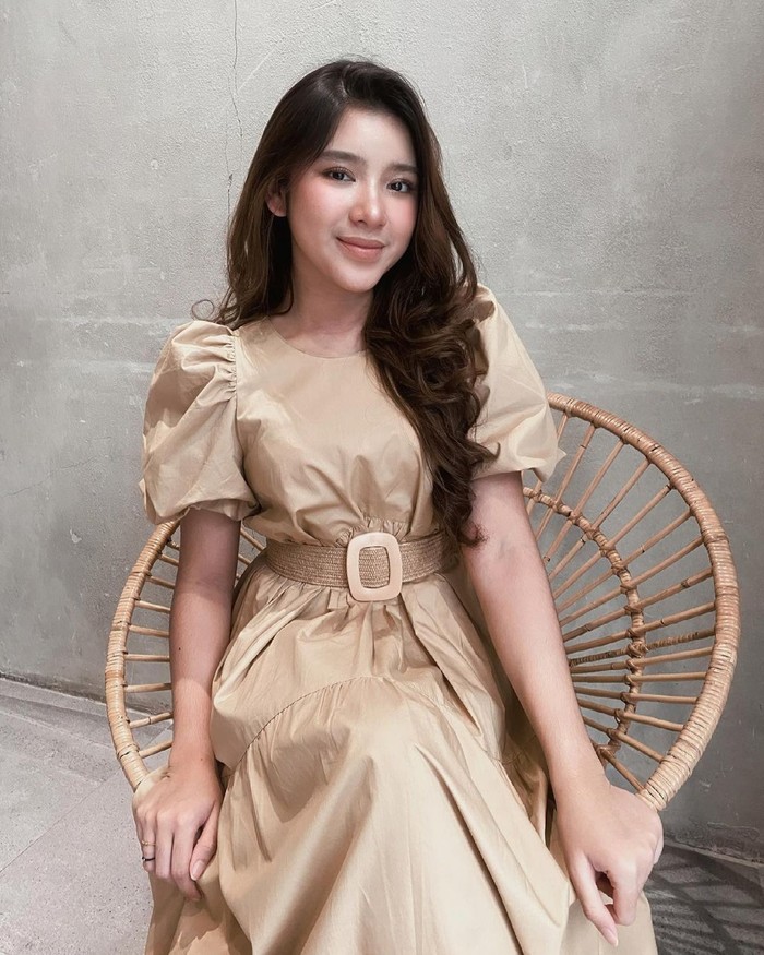 7 Harga Outfit Tiara Andini, Ratusan Ribu hingga Belasan Juta!