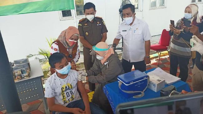 Vaksinasi Anak di Kota Mojokerto