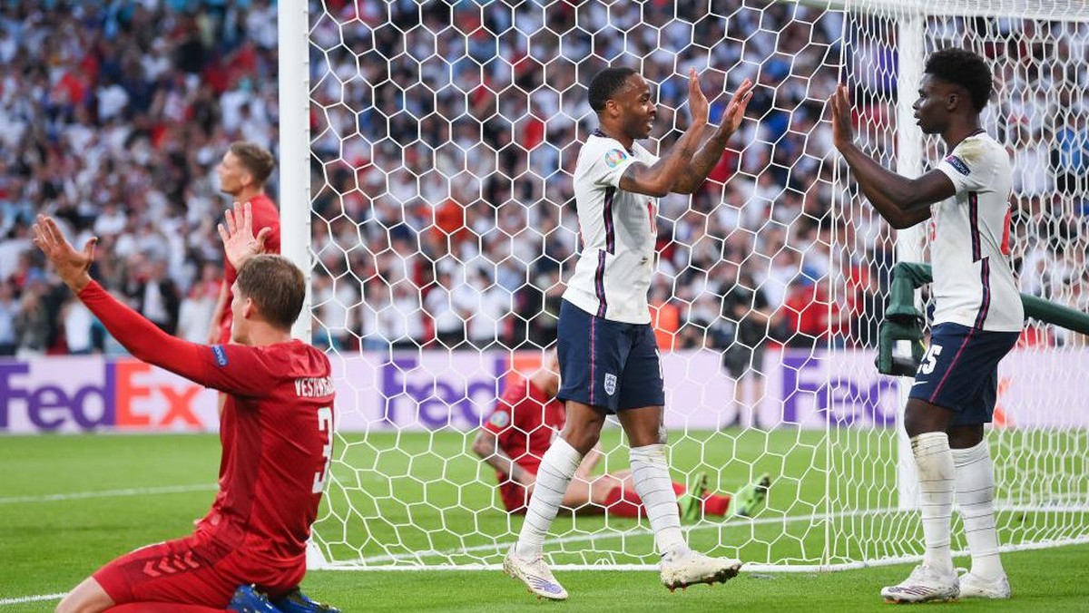 Inggris vs Denmark imbang 1-1 di babak pertama (Foto: Getty Images/Laurence Griffiths)