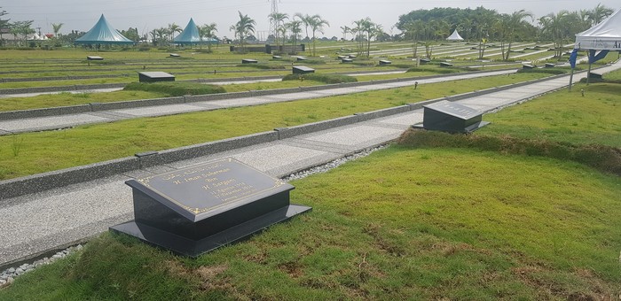 Al-Azhar Memorial Garden