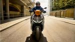 BMW CE 04 Skuter Listrik Bongsor dari Jerman