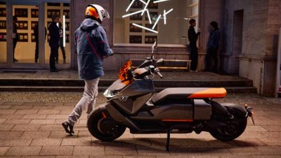 BMW CE 04 Skuter Listrik Bongsor dari Jerman