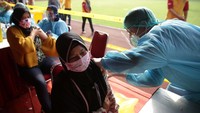 Ini merupakan vaksin dosin pertama.