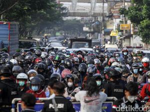 Pemerintah Nyatakan Mobilitas Warga Jabodetabek Turun Selama PPKM Darurat