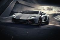 lamborghini aventador 780 4