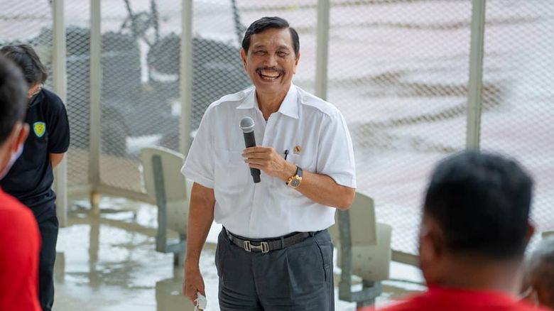 Luhut Binsar Pandjaitan Luhut Binsar Pandjaitan