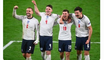 Bangga menjadi bagian tim ini. Tinggal satu laga lagi, kami akan memberikan segalanya, tulis Declan Rice. Foto: Twitter