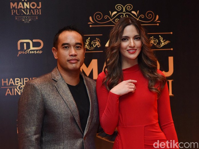 Nia ramadhani dan ardhie bakrie tertangkap narkoba
