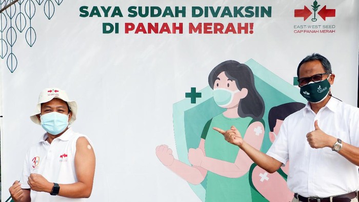Ewindo gelar vaksinasi COVID-19 massal untuk karyawan dan keluarganya. Program vaksinasi itu digelar guna dorong percepatan pemulihan perekonomian nasional.