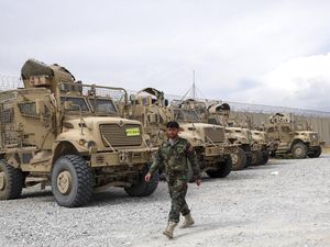 Gedung Putih Akui Taliban Kuasai Banyak Perlengkapan Militer AS