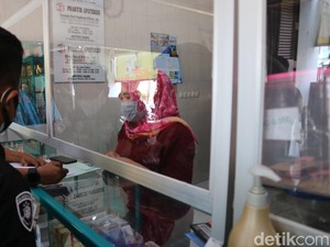 Imbas COVID-19, Obat Antibiotik-Antivirus Masih Langka di Kudus