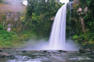 Air Terjun Sigerincing yang Amazing