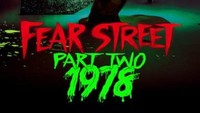 Horor klasik Amerika ditampilkan dalam sebuah film original Netflix yang diangkat dari buku karangan R.L. Stine. Fear Street Part 2: 1978 akan berkisah tentang sebuah musim panas yang berubah jadi teror ketika seorang pembunuh muncul di kota terkutuk Shadyside. Ini merupakan film kedua dari trilogi yang akan tayang di Netflix. (Foto: dok. Netflix)
