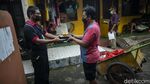Begini Solidaritas Warga di Zona Merah COVID-19
