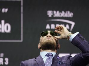 Jejak Hitam Dosa Conor McGregor