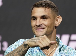 Gahar! Intip Mobil Dustin Poirier, Petarung UFC yang Menang TKO dari McGregor