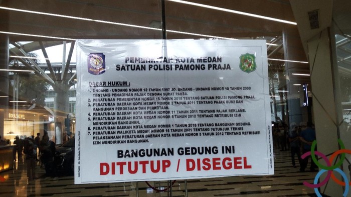 Mal Centre Point Medan disegel Bobby Nasution