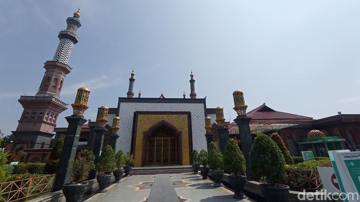 Masjid di Cirebon