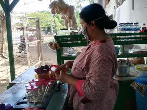 Curhat PKL Dampak PPKM Darurat di Pasuruan, Omzet Anjlok-Tak Mampu Beli Beras