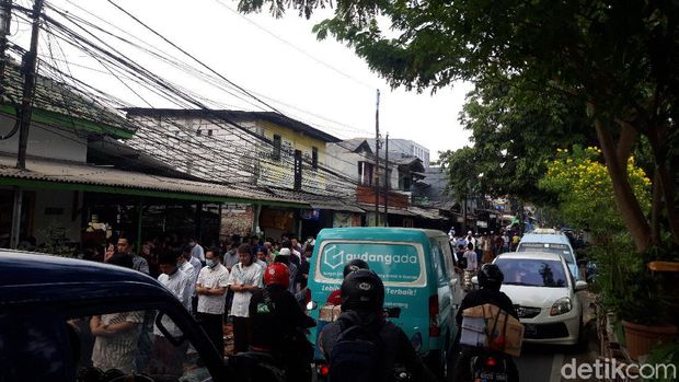 Salat Jumat di Sunter Jakut