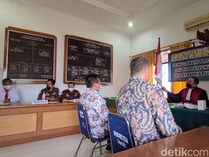 Langgar Prokes, WN Korea Bos Garmen di Sukabumi Didenda Rp 5 Juta