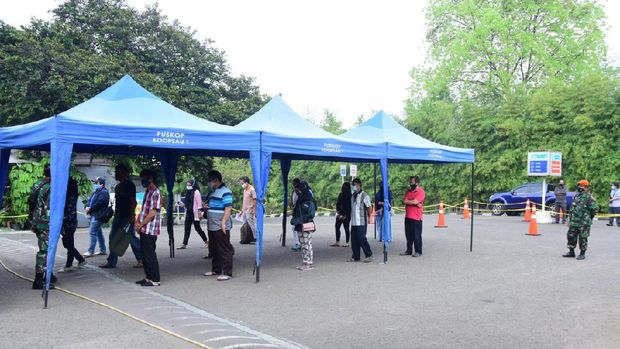 TNI AU menggelar serbuan vaksinasi COVID-19 di Jakarta dan daerah lainnya. (dok Dispenau)