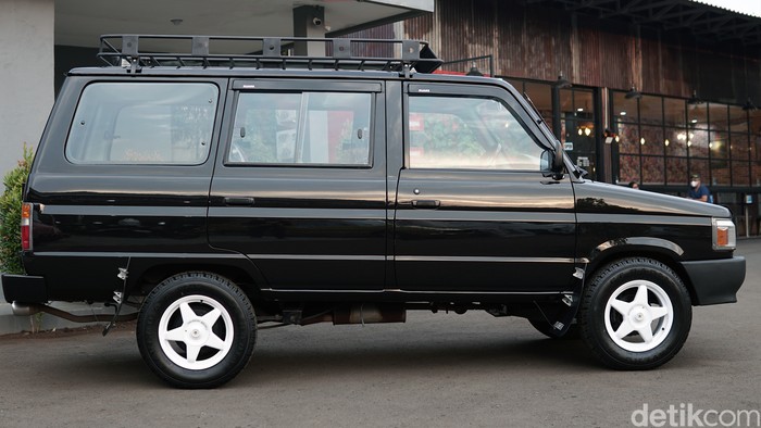 Toyota Kijang G 1994 Modifikasi Rally Look Toyota Kijang G 1994 Modifikasi Rally Look