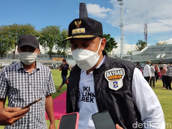 wali kota surabaya eri cahyadi