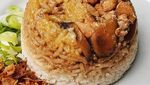 10 Resep Nasi Gurih Komplet untuk Makan Bareng Keluarga