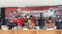 Bandar Kaum Jetset Ditangkap, Pasok Narkoba ke Nia Ramadhani-Ardi Bakrie?