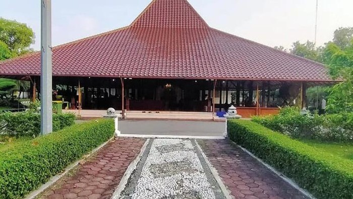 Pendopo Cirebon, rumah dinas bupati