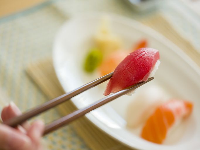 10 Tips Menikmati Makanan Jepang yang Benar, dari Sushi hingga Ramen