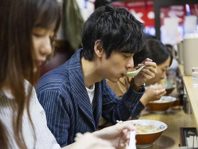 10 Tips Menikmati Makanan Jepang yang Benar, dari Sushi hingga Ramen