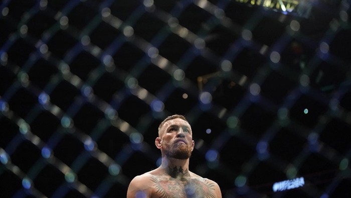 Conor McGregor prepares to fight Dustin Poirier in a UFC 264 lightweight mixed martial arts bout Saturday, July 10, 2021, in Las Vegas. (AP Photo/John Locher)