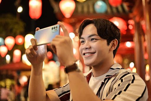 OPPO Reno6