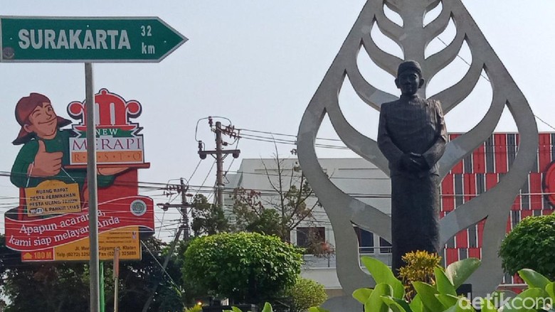 Patung Ki Narto Sabdo di Klaten Patung Ki Narto Sabdo di Klaten
