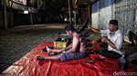 Pejuang Rupiah yang Bertahan di Tengah Hantaman COVID-19