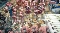 Souvenir flamingo